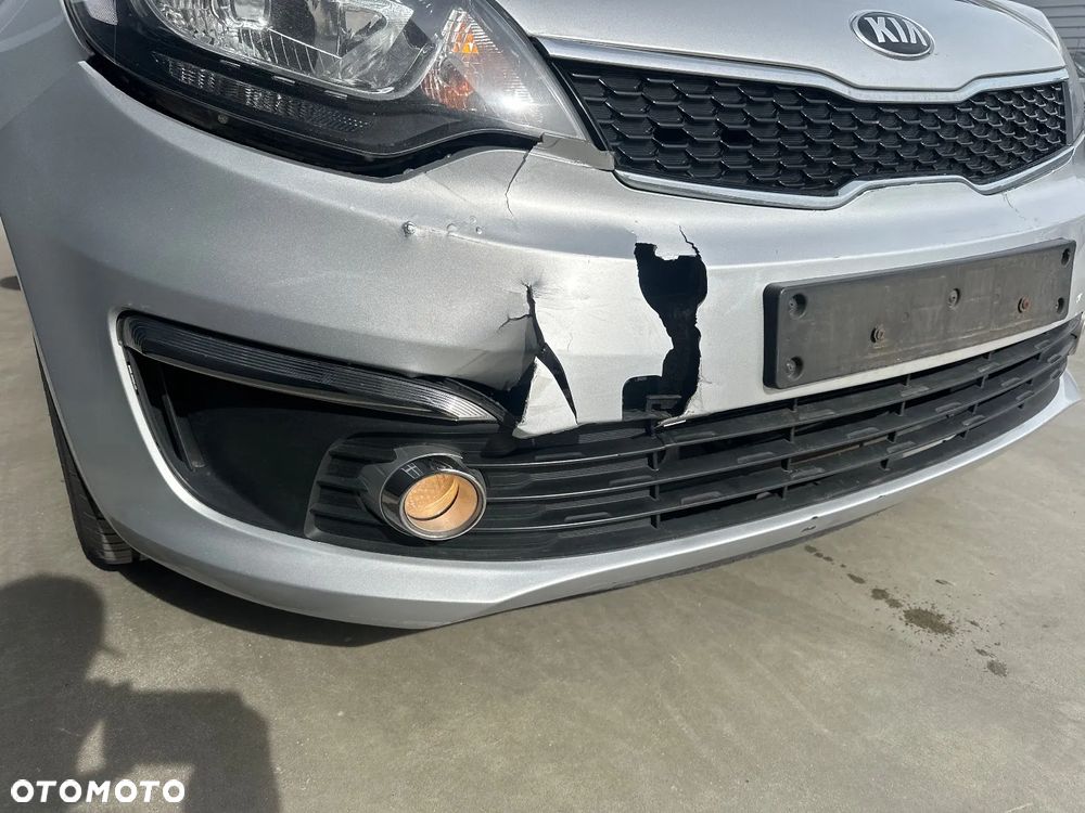 Kia Rio 1.2 M - 12