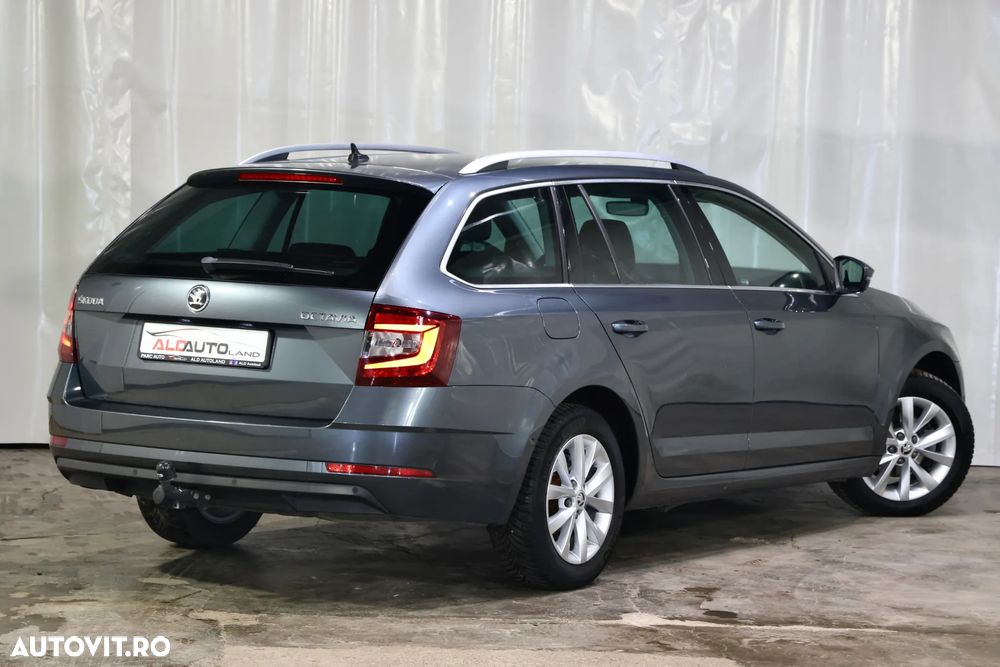 Skoda Octavia - 2