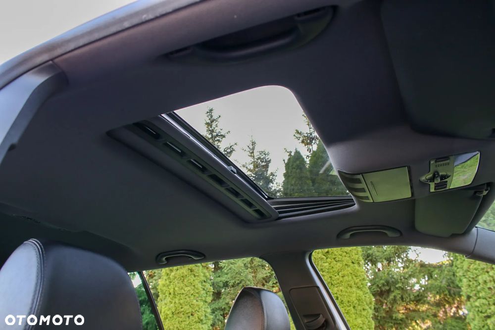 Skoda Octavia Combi 2.0 TDI CR DPF RS - 19