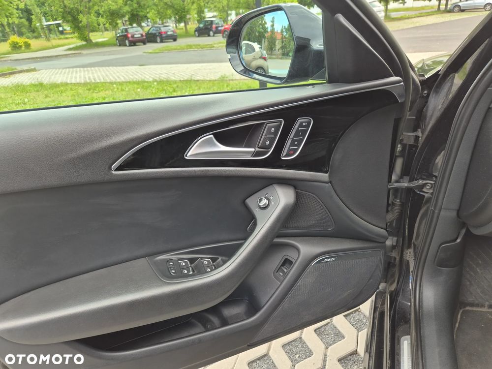 Audi A6 Avant 2.0 TDI Ultra S tronic - 10
