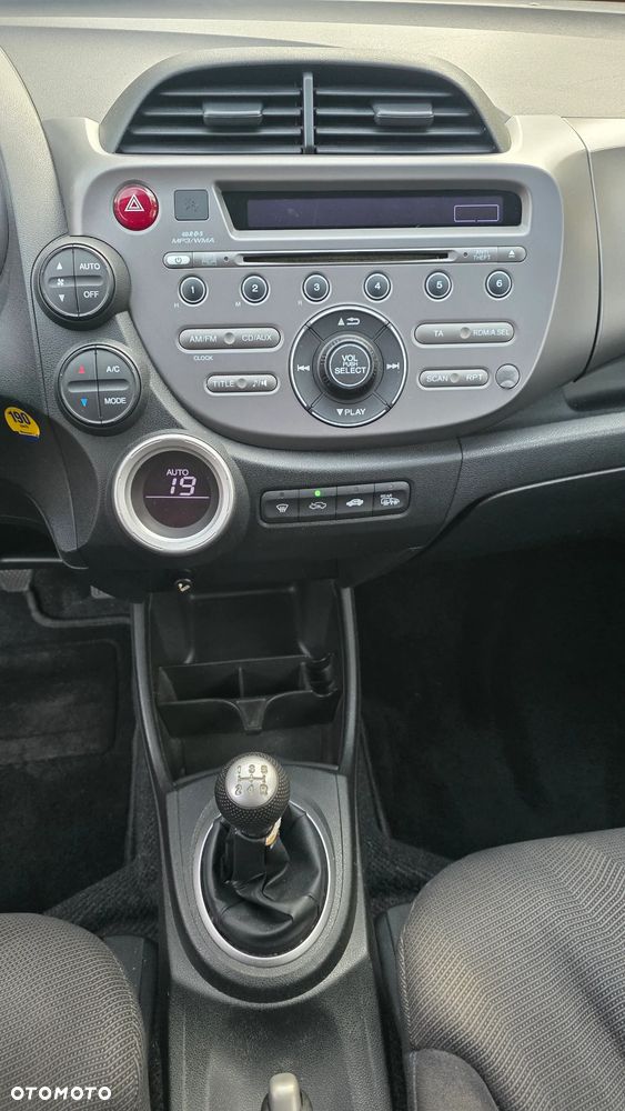 Honda Jazz 1.4 i-VTEC Comfort - 23