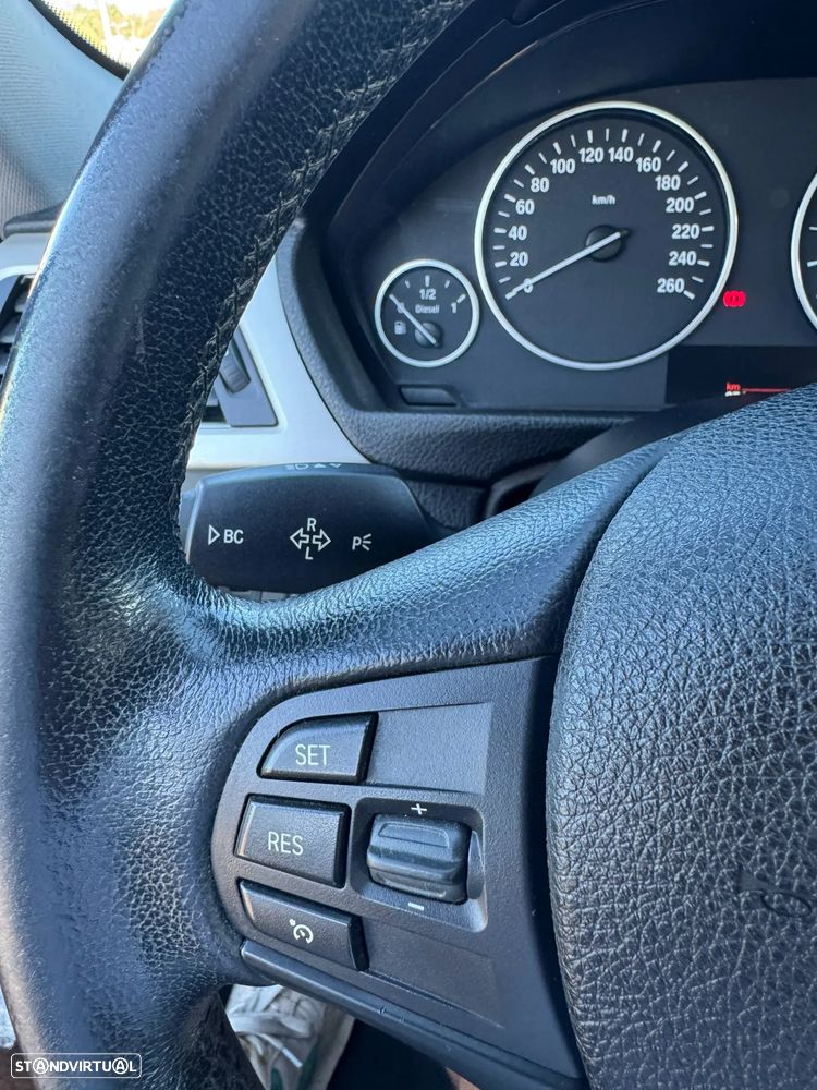 BMW 320 d Line Modern - 18