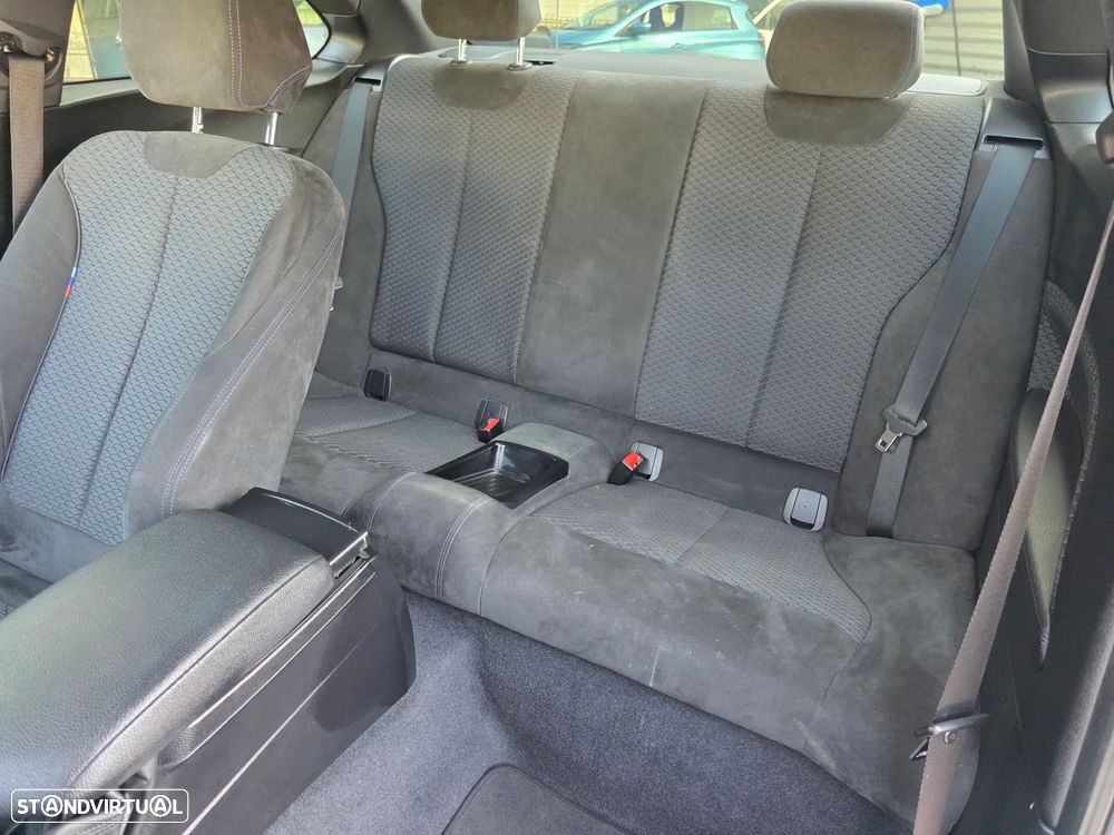 BMW 220 d Coupe Pack M Auto - 23