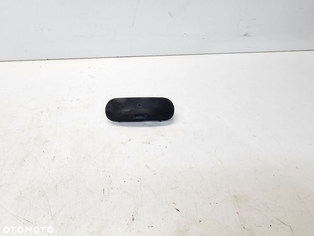 DYSZA SPRYSKIWACZA PRAWA AUDI A1 8X LIFT 8X0955988E - 1