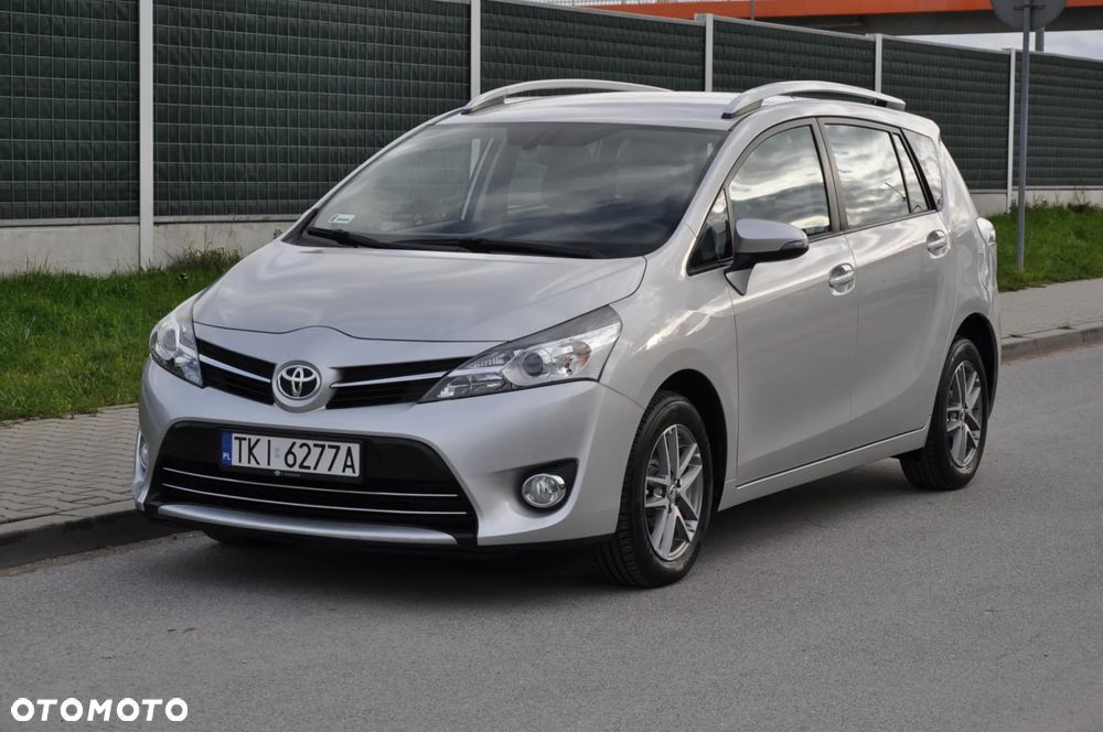 Toyota Verso 1.8 Premium MS - 28