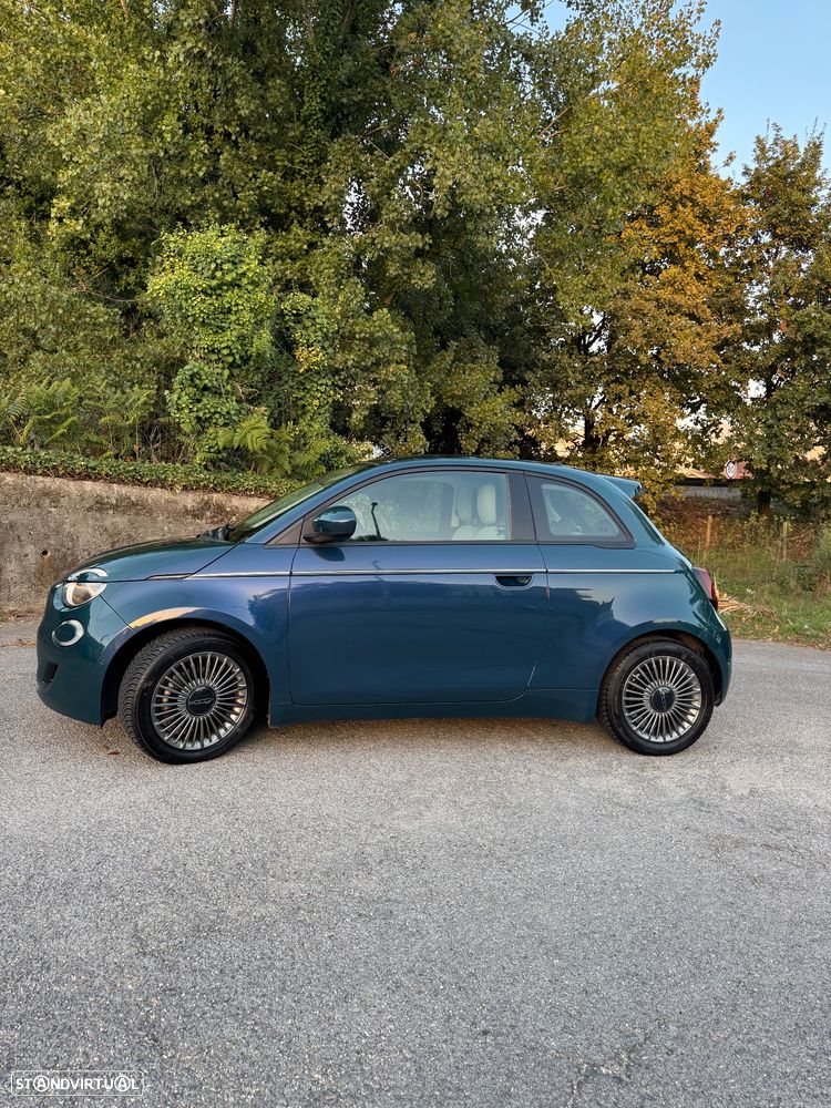 Fiat 500e 42kWh ICON — fotografia 17