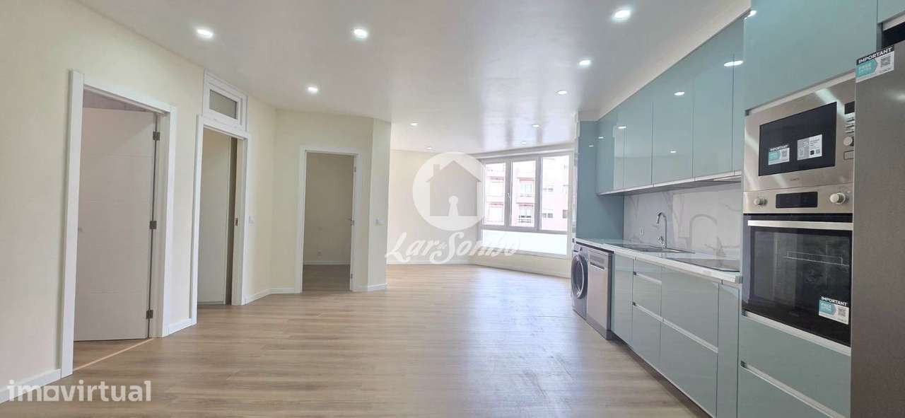 Apartamento T1+1 no centro de Vila do Conde - Grande imagem: 4/17