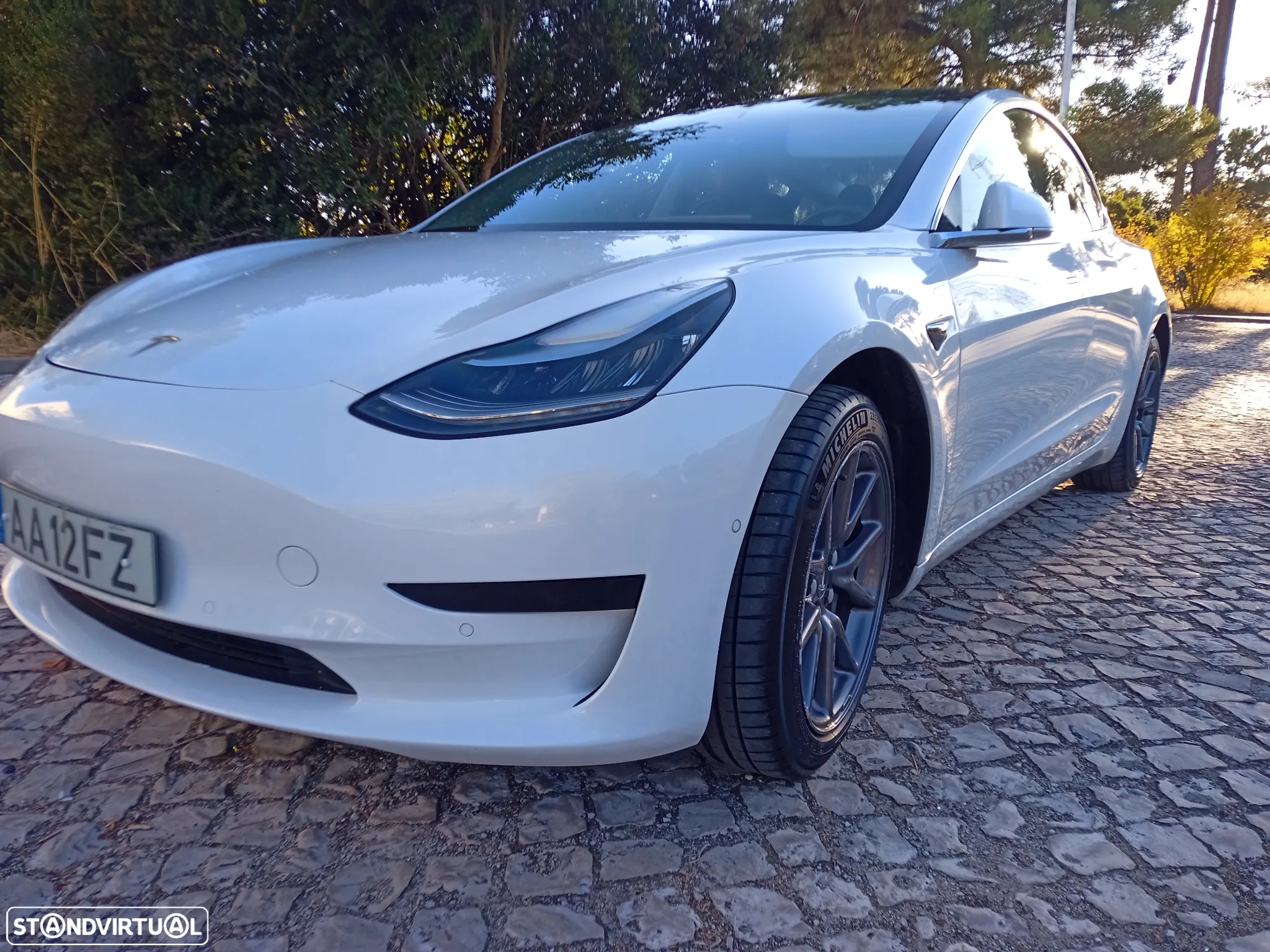 Tesla Model 3 - 2