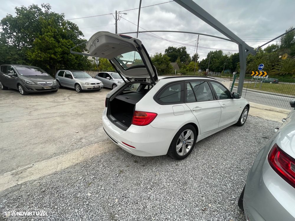 BMW 318 d Aut. Sport Line - 16