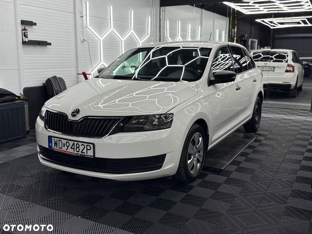 Skoda RAPID 1.4 TDI DPF Drive - 1