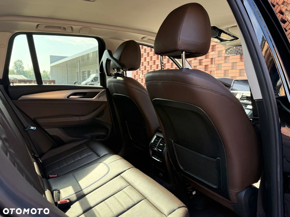 BMW X3 xDrive20d MHEV xLine - 13