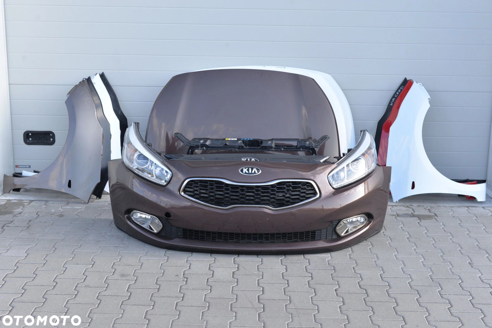 MASKA ZDERZAK GRILL BŁOTNIK PAS LAMPA H7 XENON BELKA KIA CEED 2 II 2012- - 1