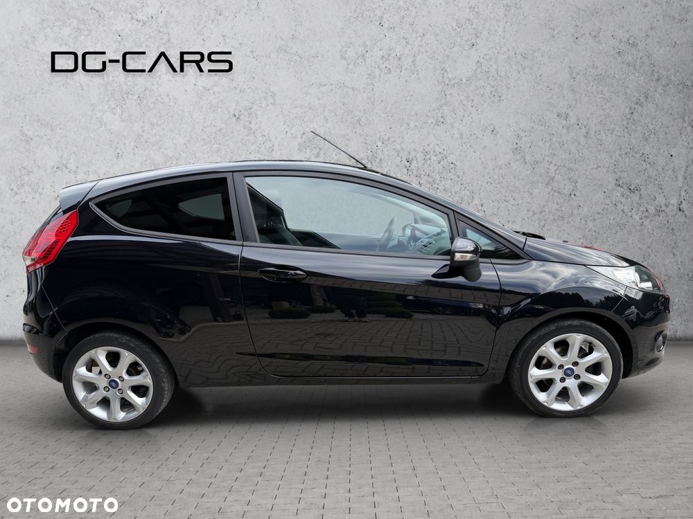Ford Fiesta 2011 photo 5