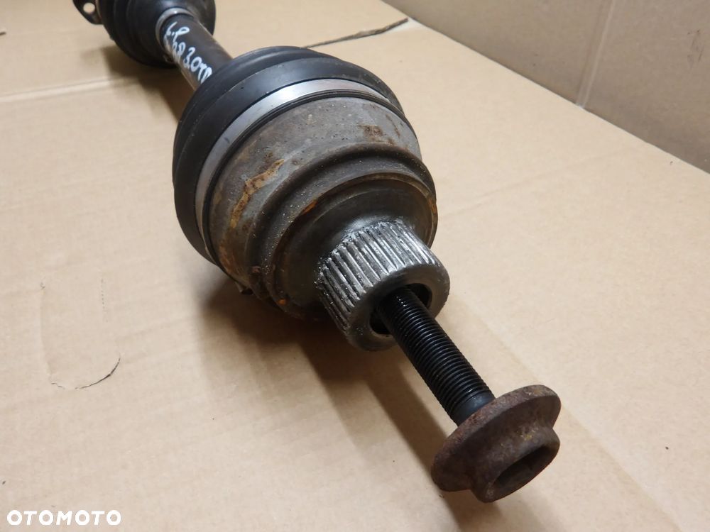 AUDI A4 B8 KOMBI 08-12 3.0TDI PÓŁOŚ LEWA PRZEDNIA 8K0407271Q - 3