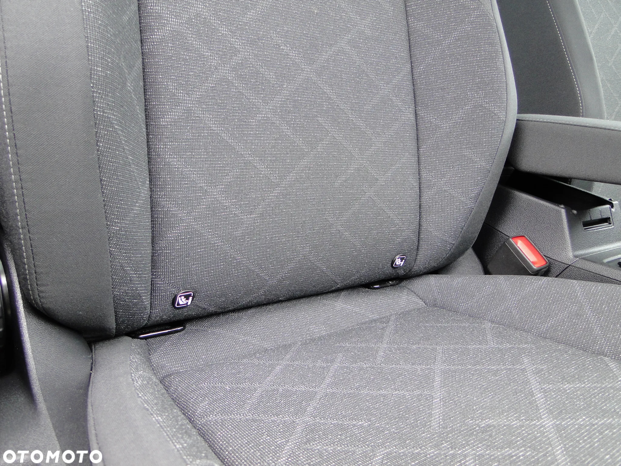 Volkswagen Golf VIII 1.5 TSI EVO Life - 28