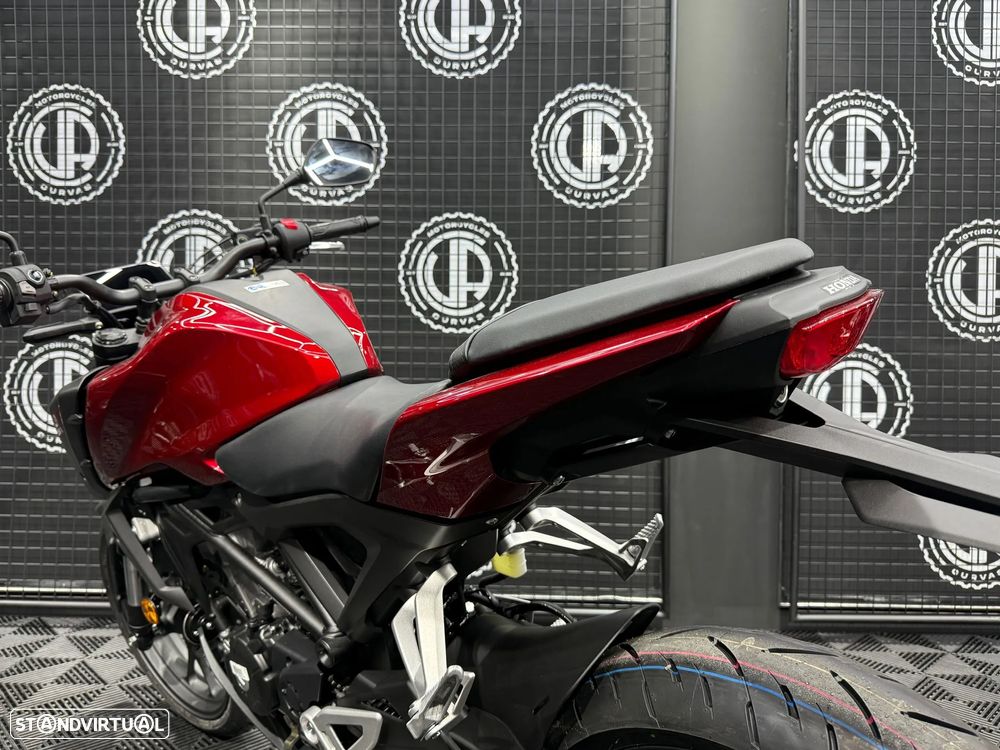 Honda CB 125 R - 5