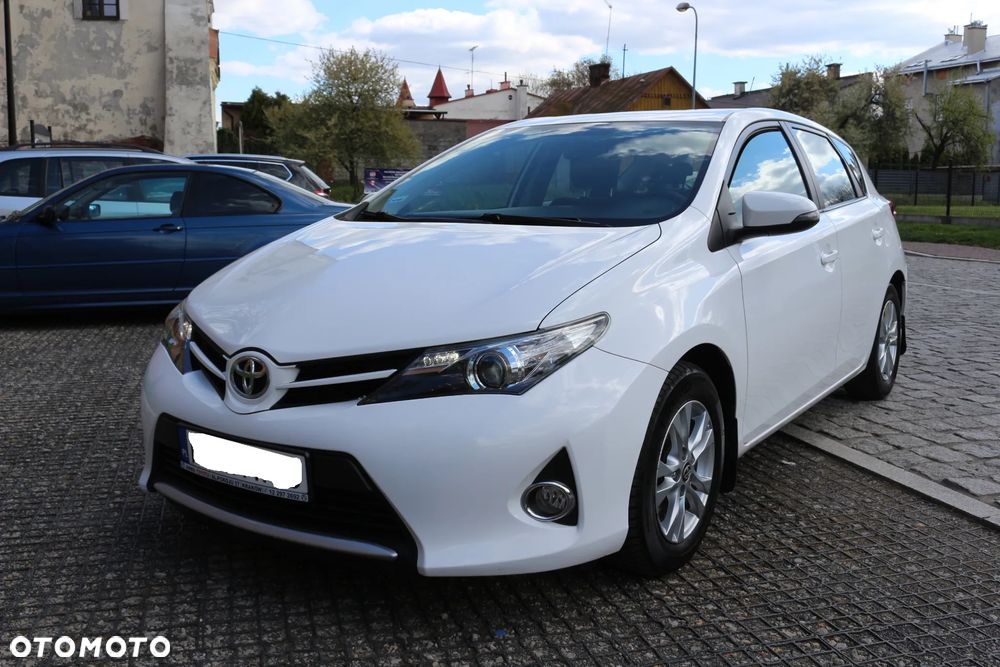 Toyota Auris 1.4 D-4D Active - 14