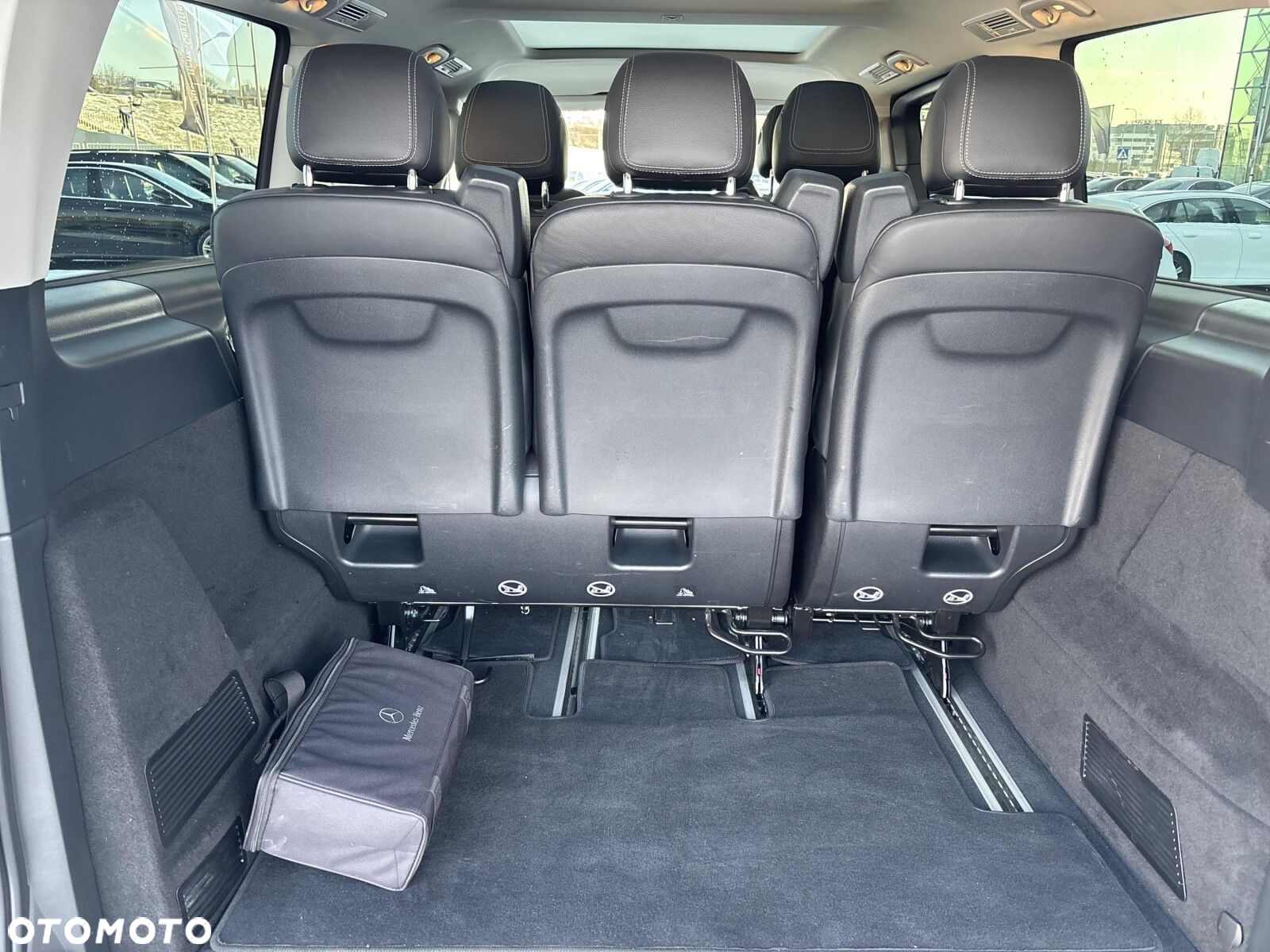 Mercedes-Benz EQV - 21