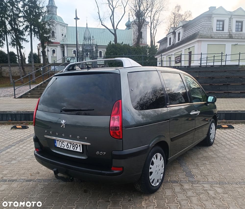 Peugeot 807 HDi 135 Premium - 5