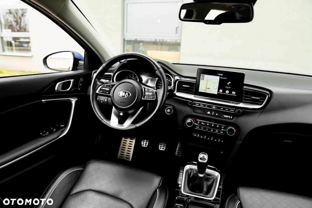 Kia Ceed 1.4 T-GDI OPF Spirit - 27