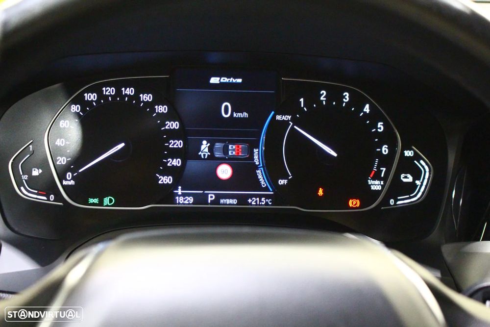 BMW 330 e Line Sport Auto - 29
