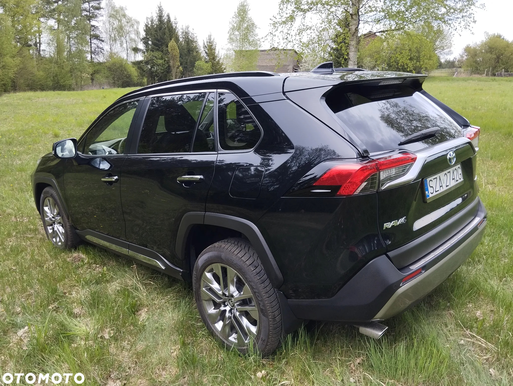 Toyota RAV4 - 4