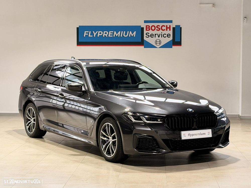 BMW 530 e Pack Desportivo M - 1