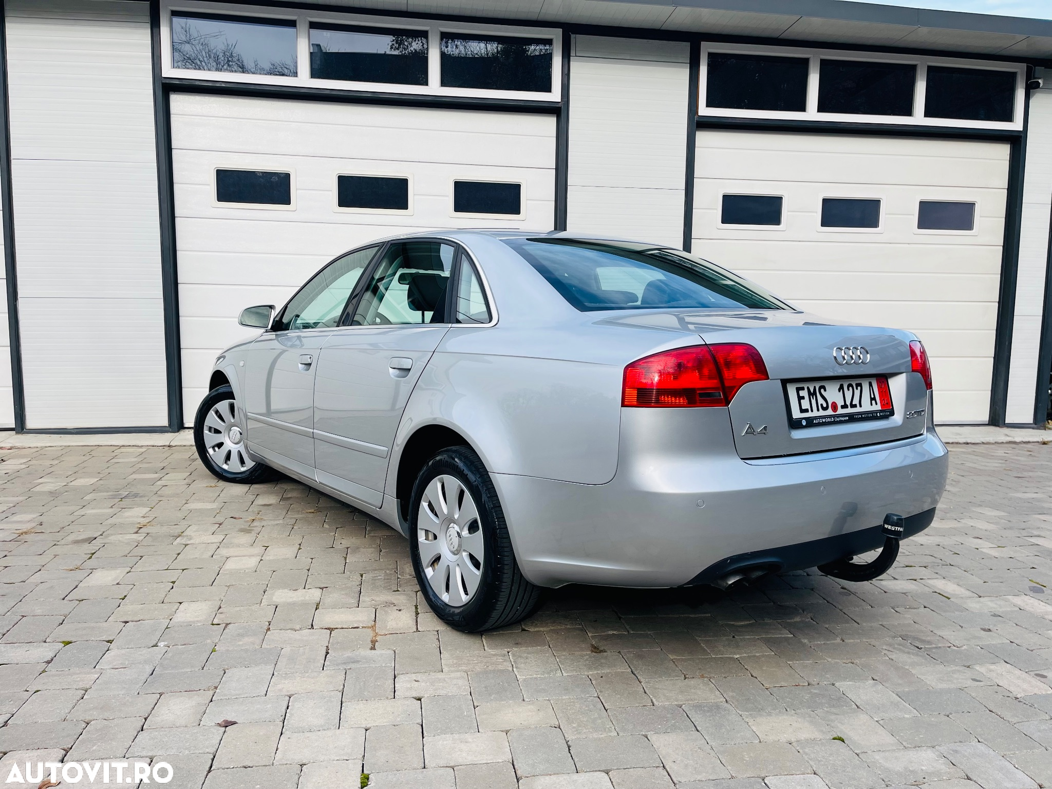 Audi A4 - 4