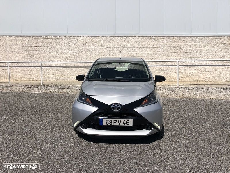 Toyota Aygo 1.0 X-Play - 6