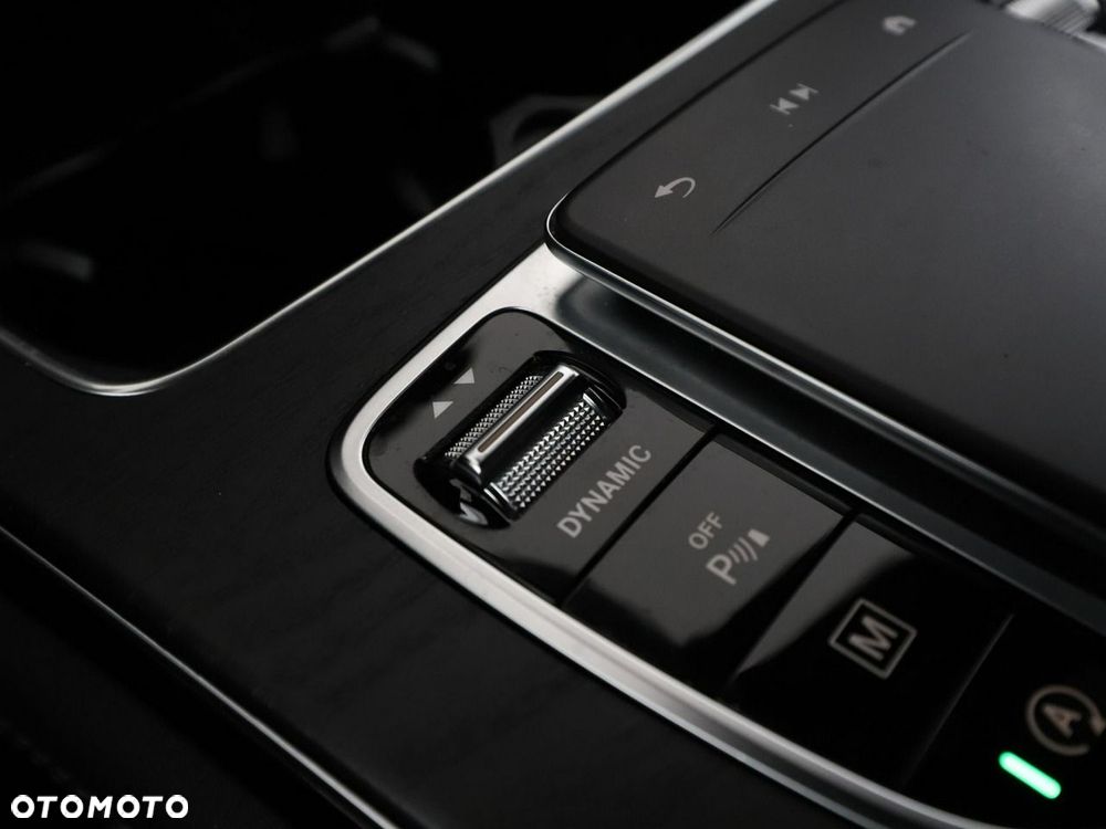 Mercedes-Benz GLC 220 d 4-Matic - 32