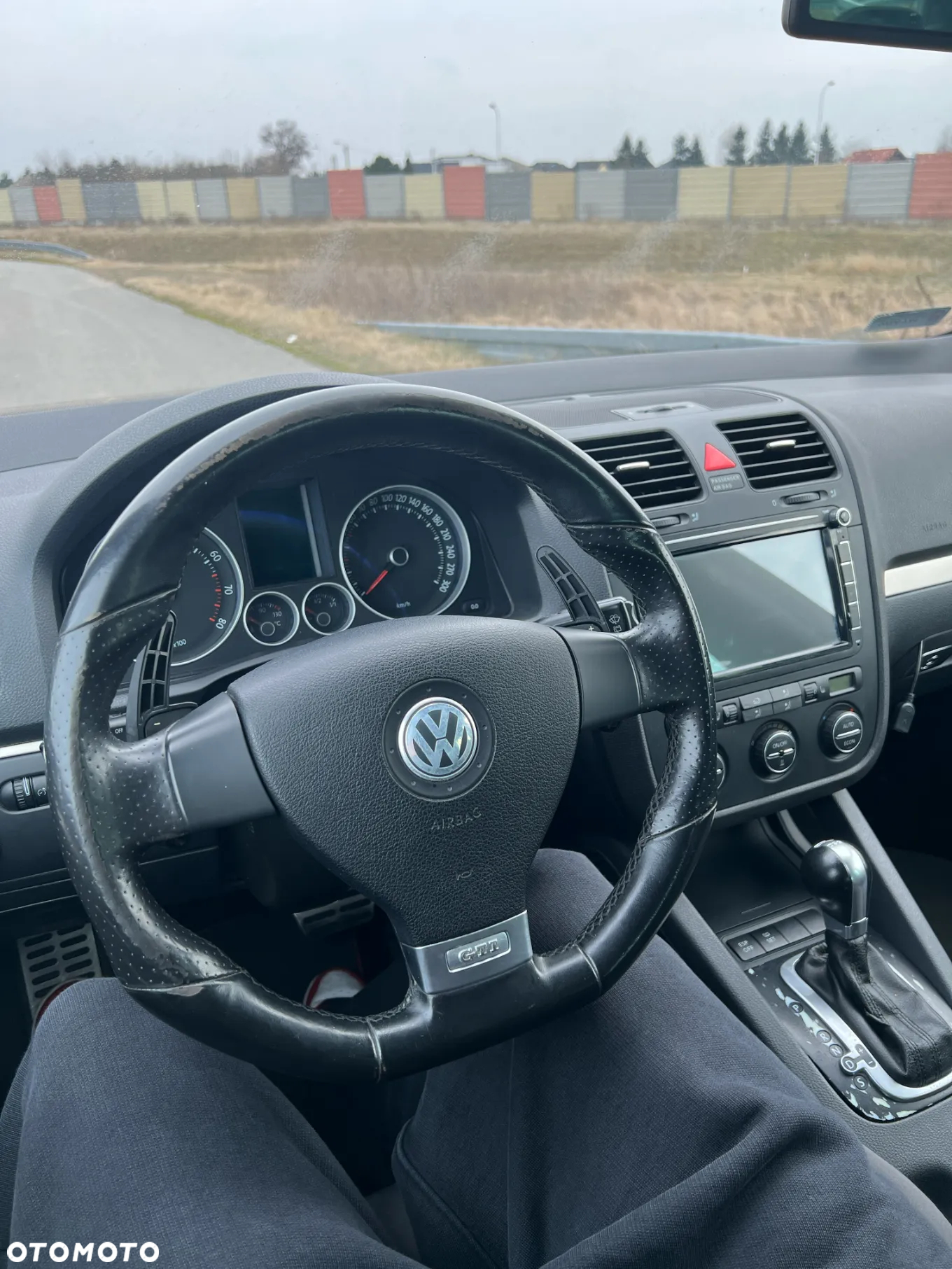 Volkswagen Golf 2.0 GTI DSG - 13
