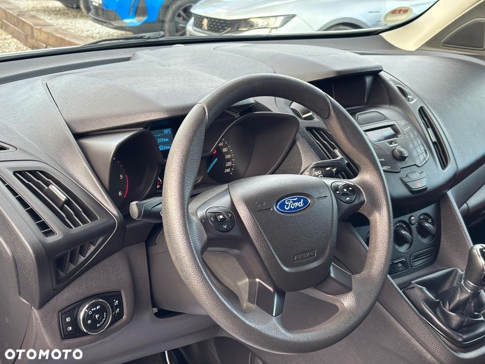 Ford Transit Connect - 19