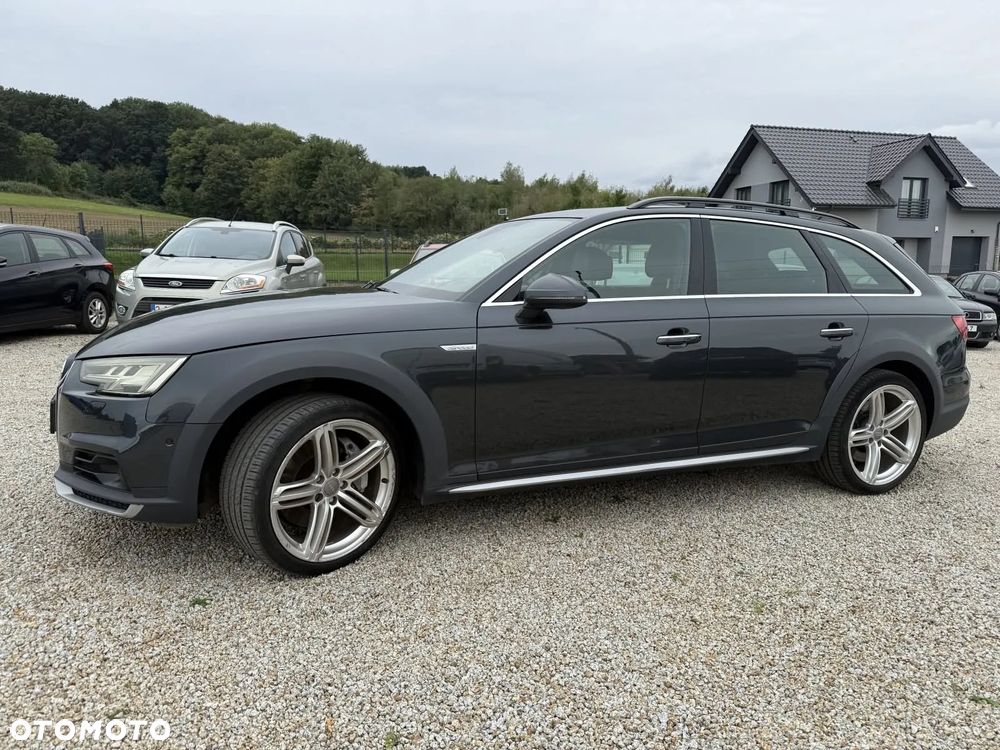Audi A4 Allroad - 10