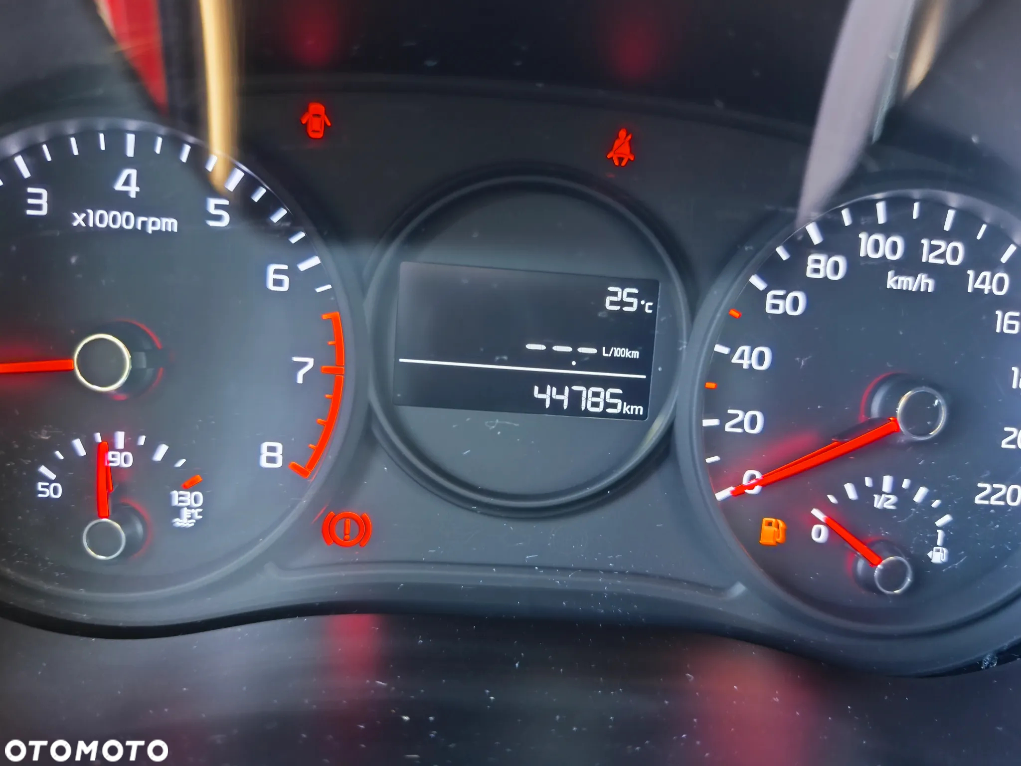 Kia Picanto 1.2 L - 16