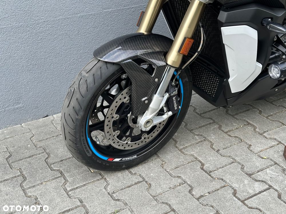 BMW S - 31