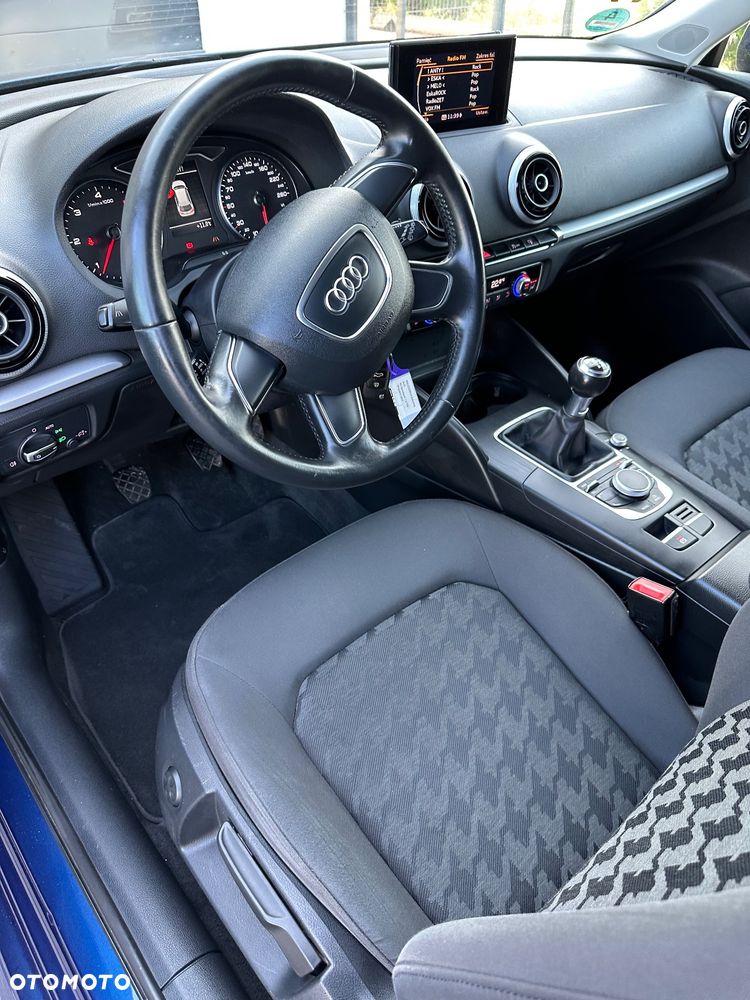 Audi A3 Sportback - 19