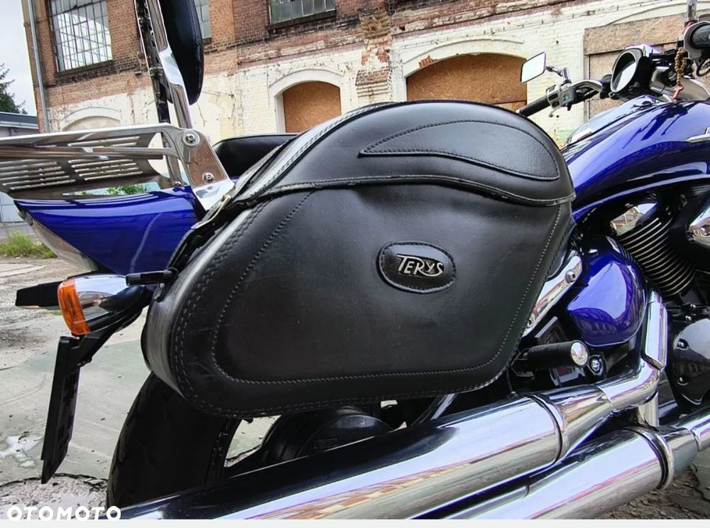 Suzuki Intruder - 5