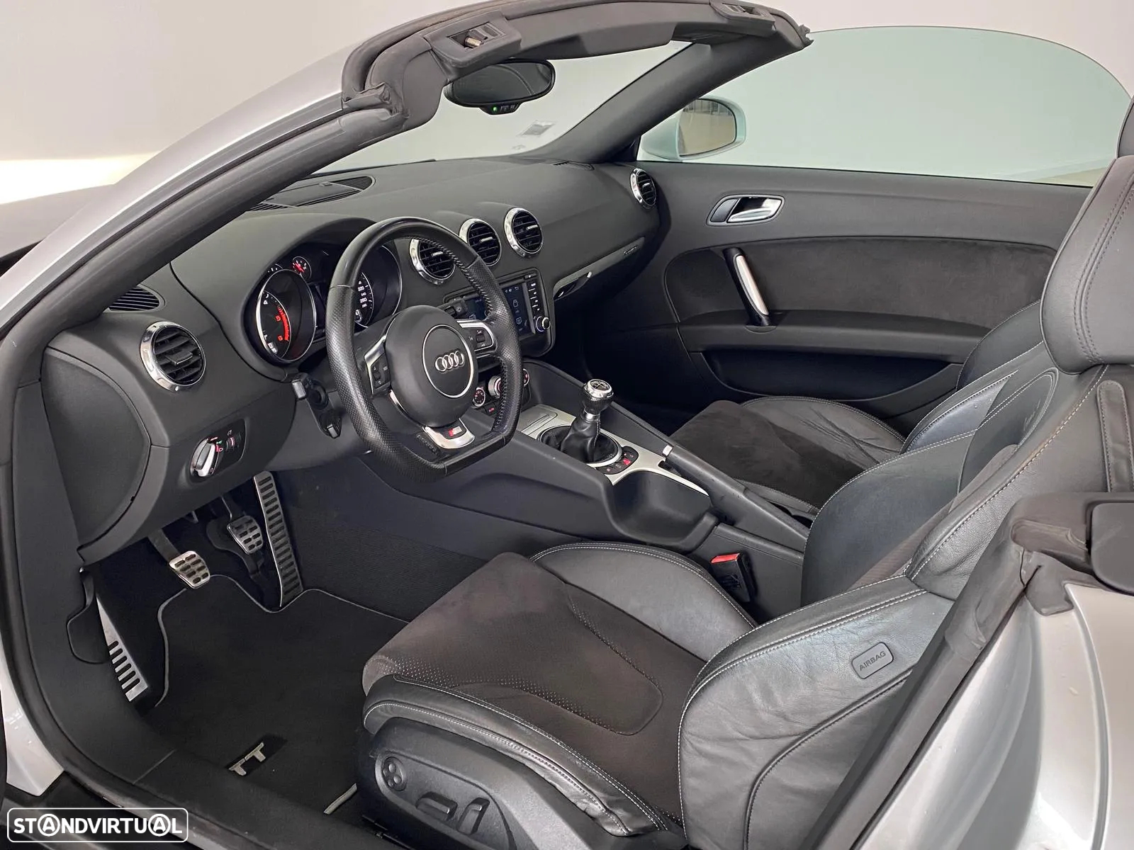 Audi TT Roadster 2.0 TDi quattro - 12