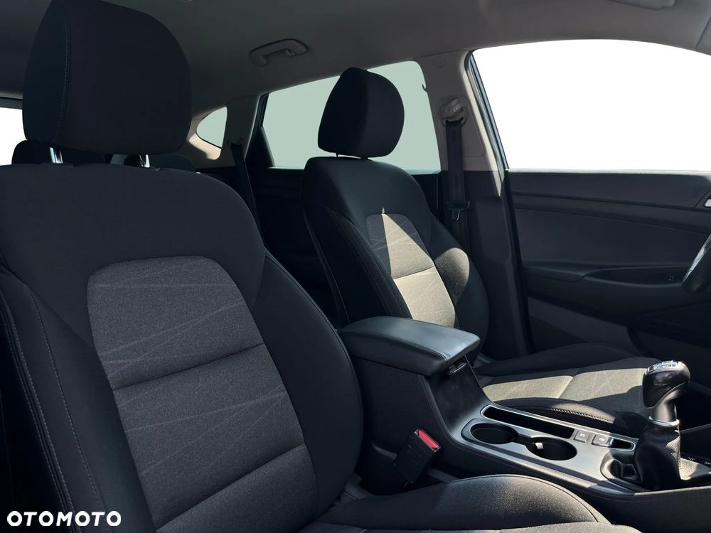 Hyundai Tucson 1.6 GDi Comfort 2WD - 36