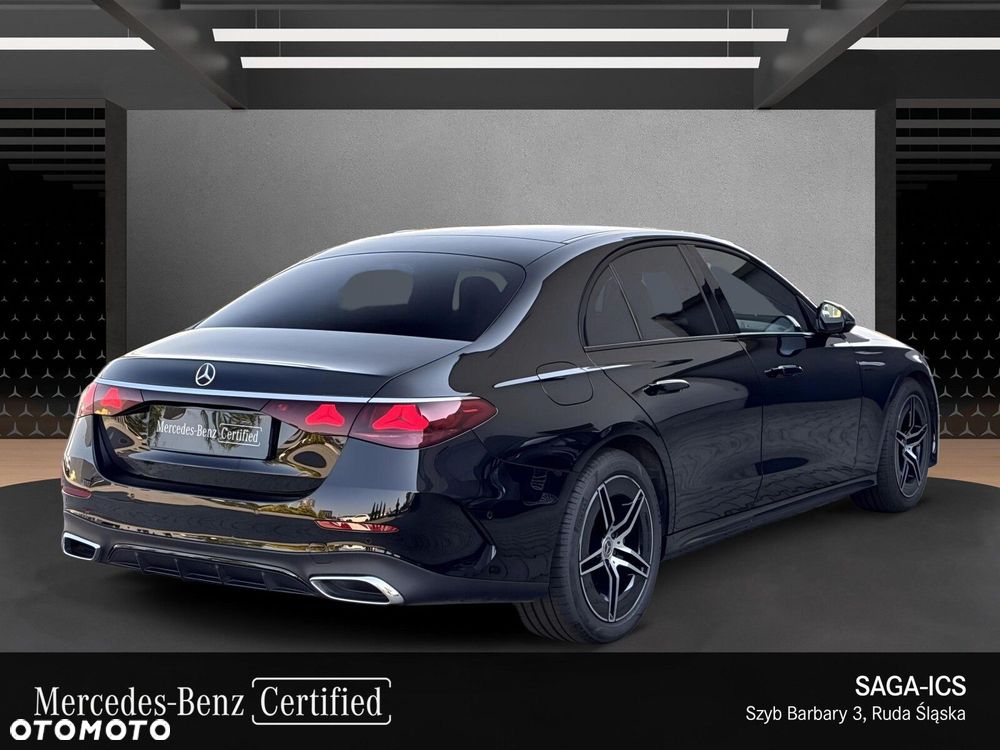 Mercedes-Benz E-Class 2025 photo 5