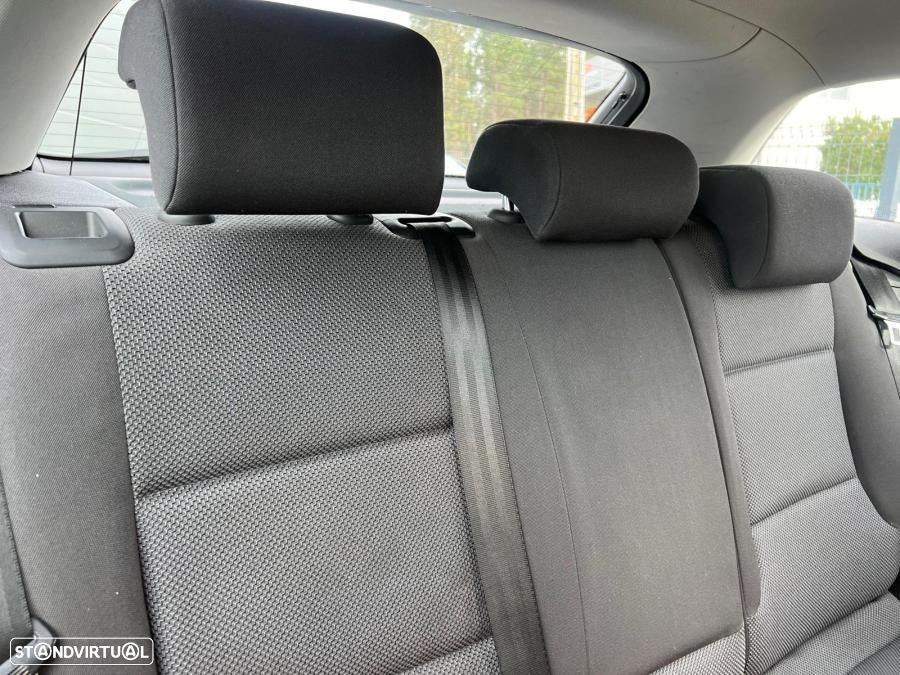 Audi A3 Sportback 2.0 TDi - 8
