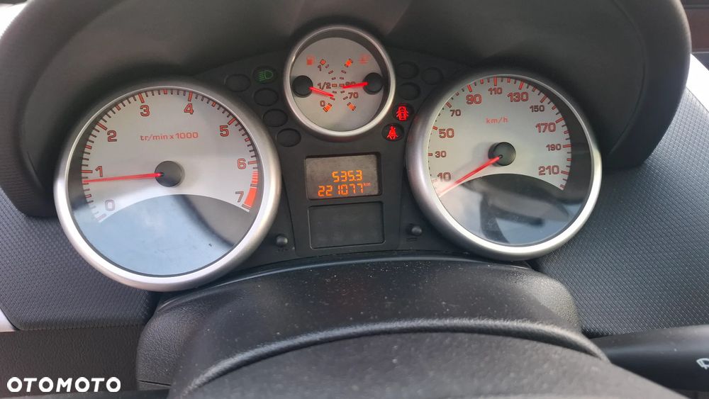 Peugeot 207 1.4 Business Line - 14