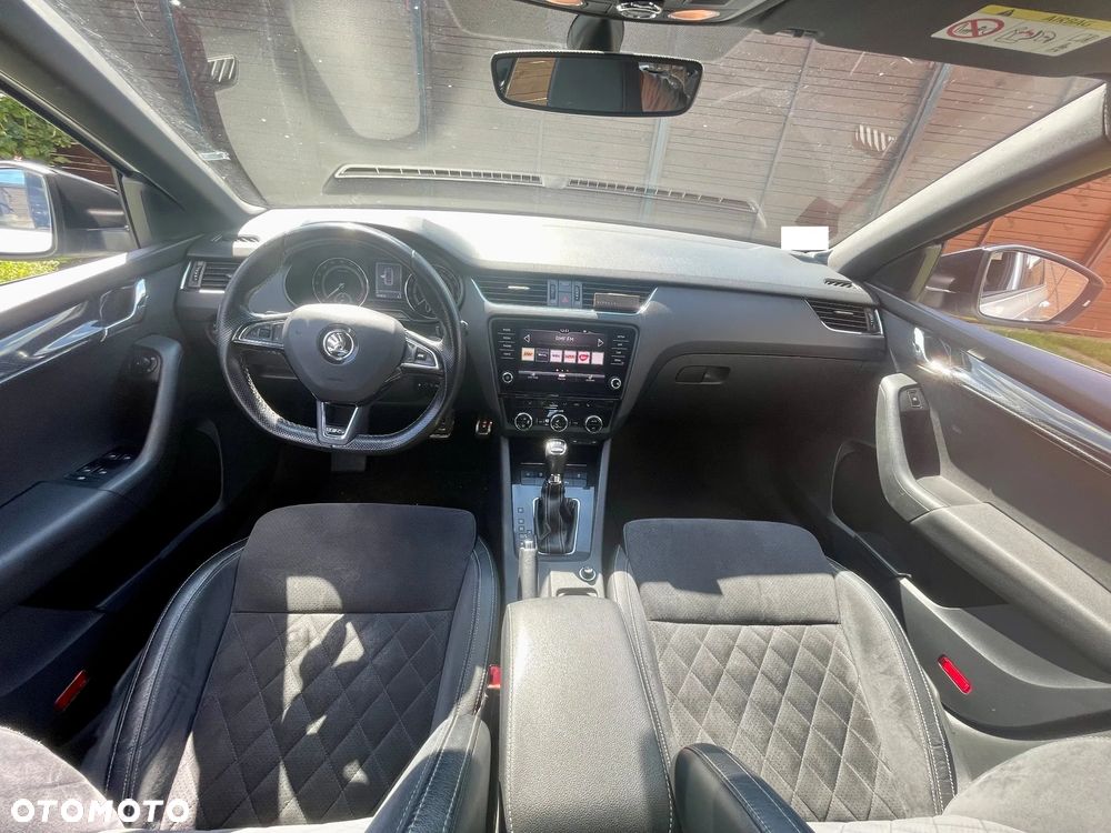 Skoda Octavia 2.0 TDI RS DSG - 10