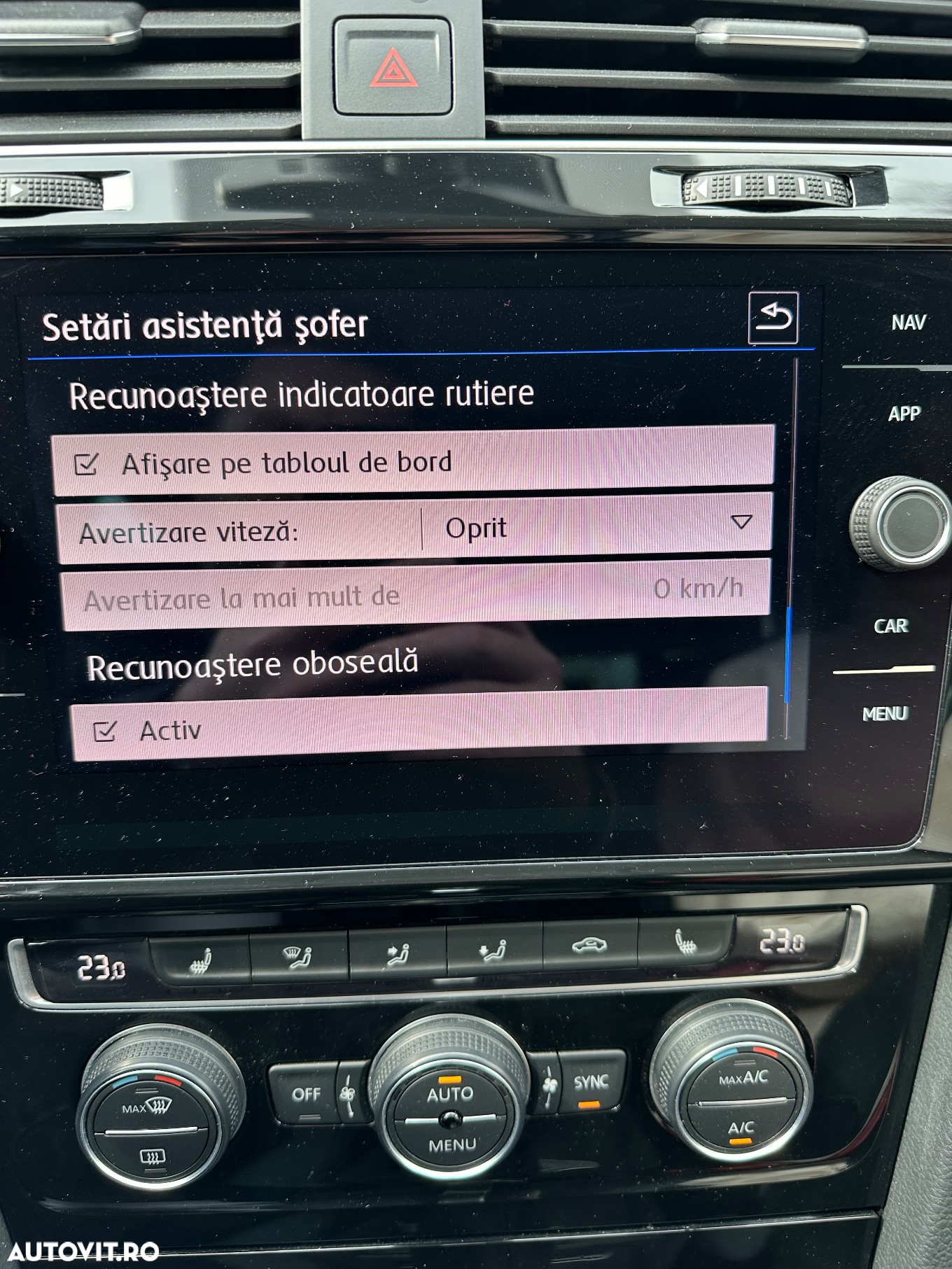 Volkswagen Golf 1.5 TSI ACT OPF BlueMotion DSG IQ.DRIVE - 19