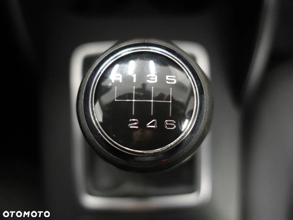 Audi A3 Sportback 2.0 TDI Ambiente - 34