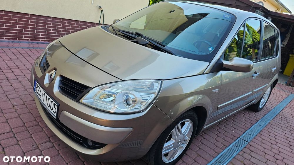 Renault Scenic 1.9 dCi Privilege - 12