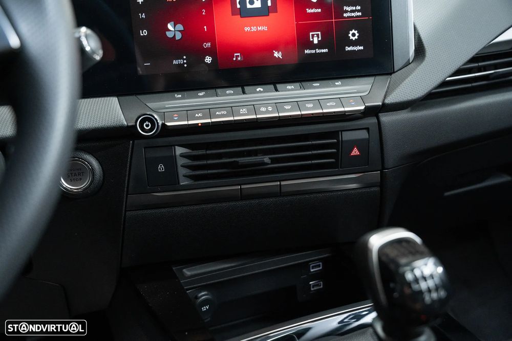 Opel Astra Sports Tourer 1.2 T Elegance - 16