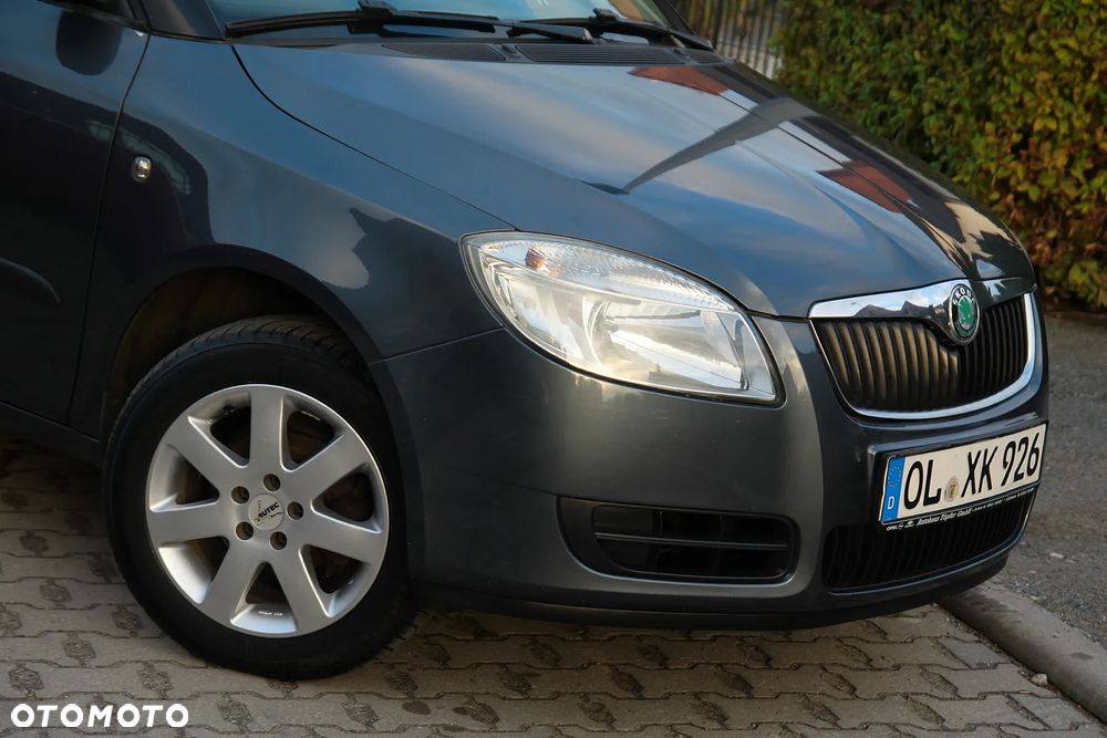 Skoda Fabia 1.4 16V Active Plus - 1