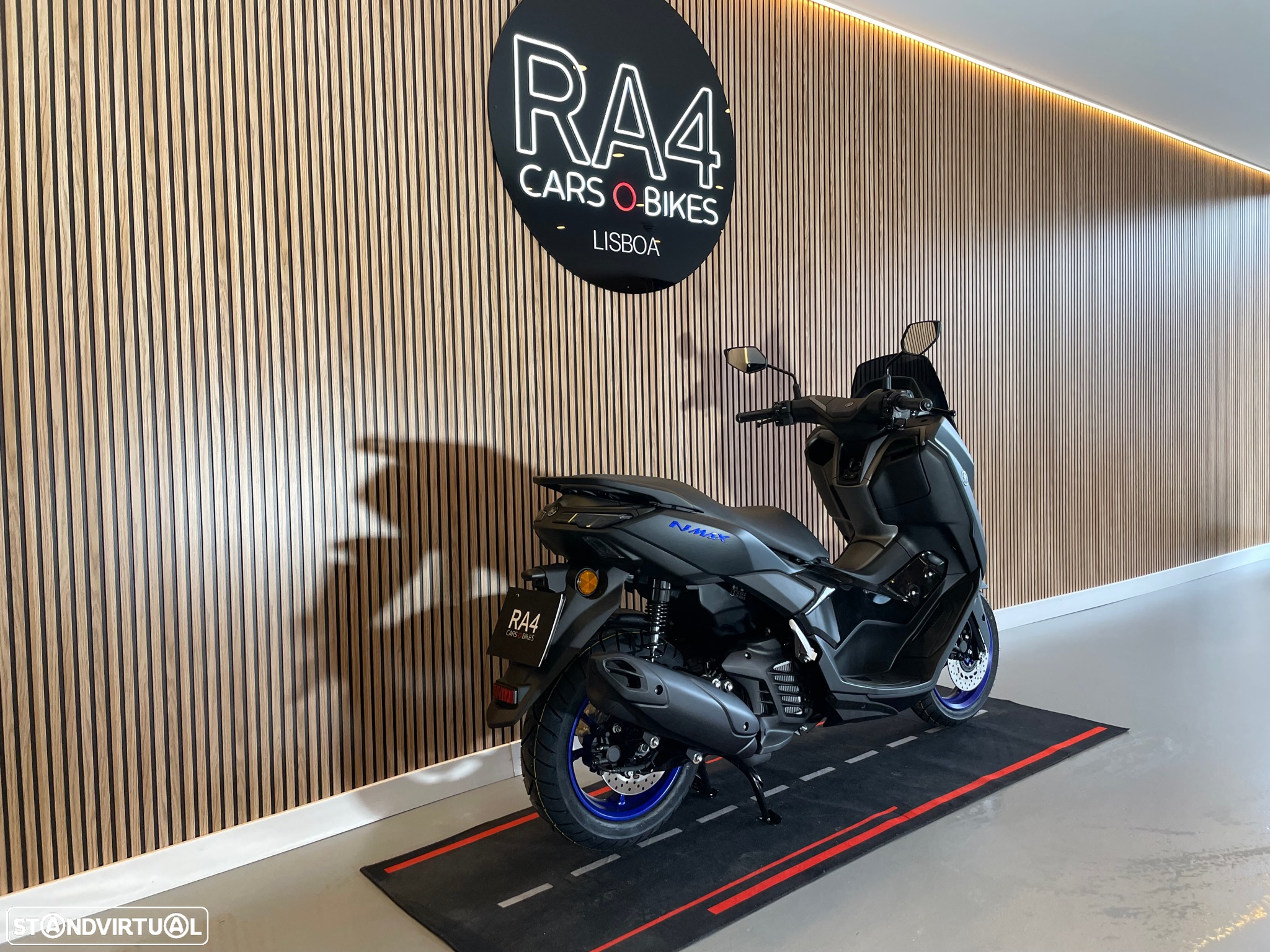 Yamaha NMAX - 3