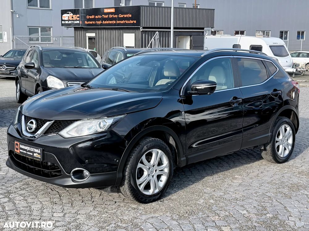 Nissan Qashqai 1.6 DCI 4 x 4 DPF Start/Stop tekna - 1